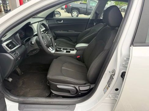 Used 2020 Kia Optima LX FWD image 10