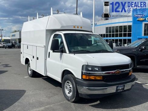New 2025 Chevrolet Express 3500 w/ Power Convenience Package RWD image 1