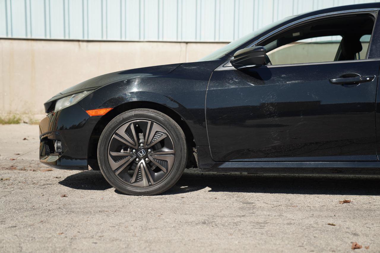 Used 2018 Honda Civic EX image 7
