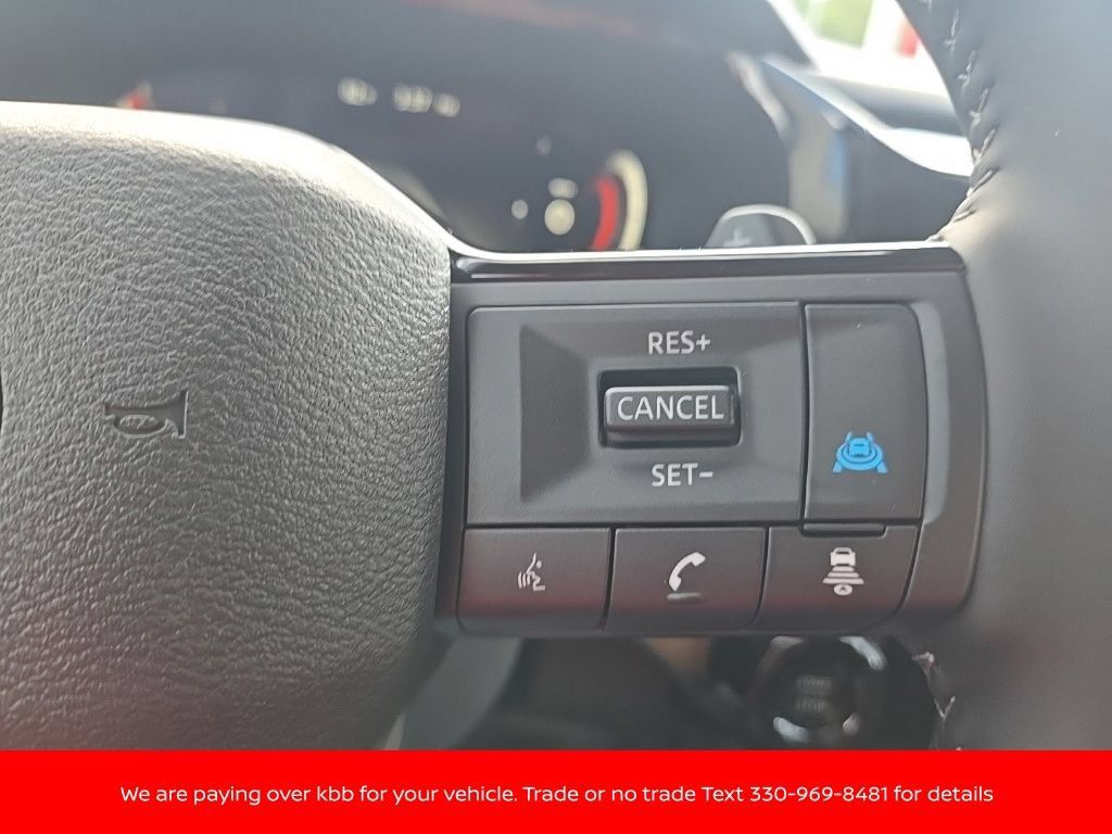 New 2026 Nissan Pathfinder SL w/ SL Premium Package AWD/4WD image 17