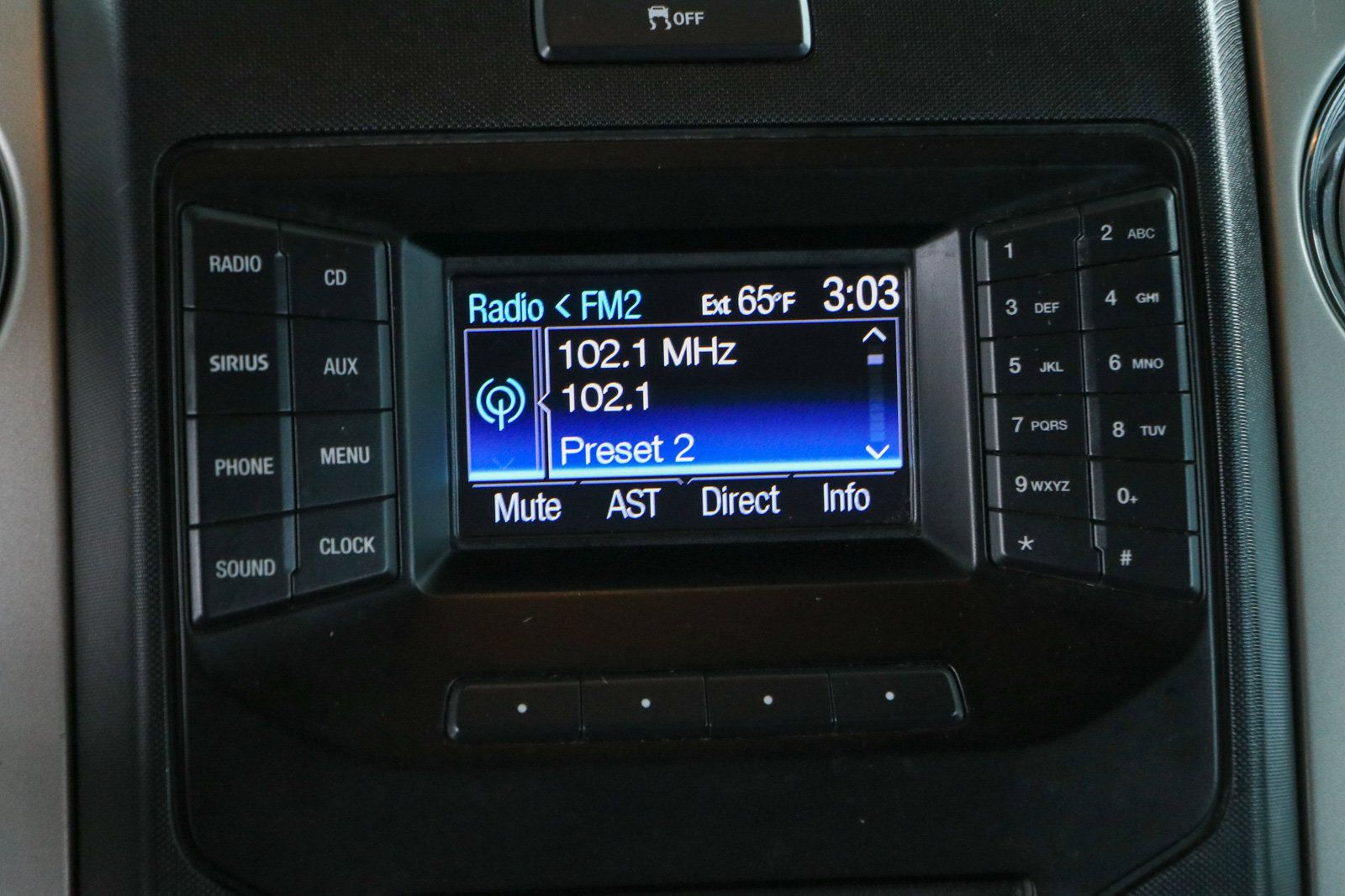 Used 2013 Ford F150 XLT w/ Luxury Equipment Group RWD image 20