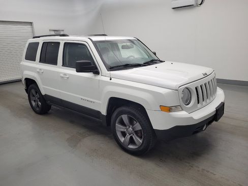 Used 2015 Jeep Patriot High Altitude AWD/4WD image 11