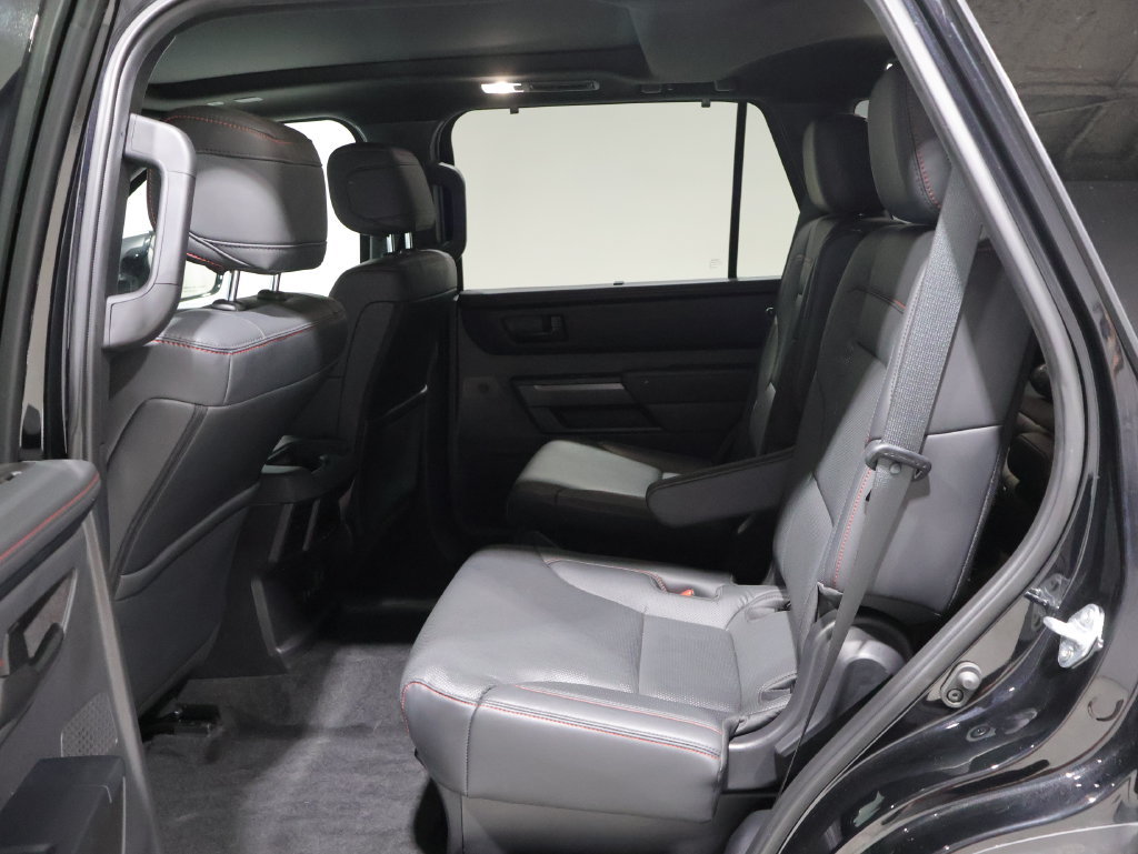 Used 2025 Toyota Sequoia TRD Pro AWD/4WD image 18
