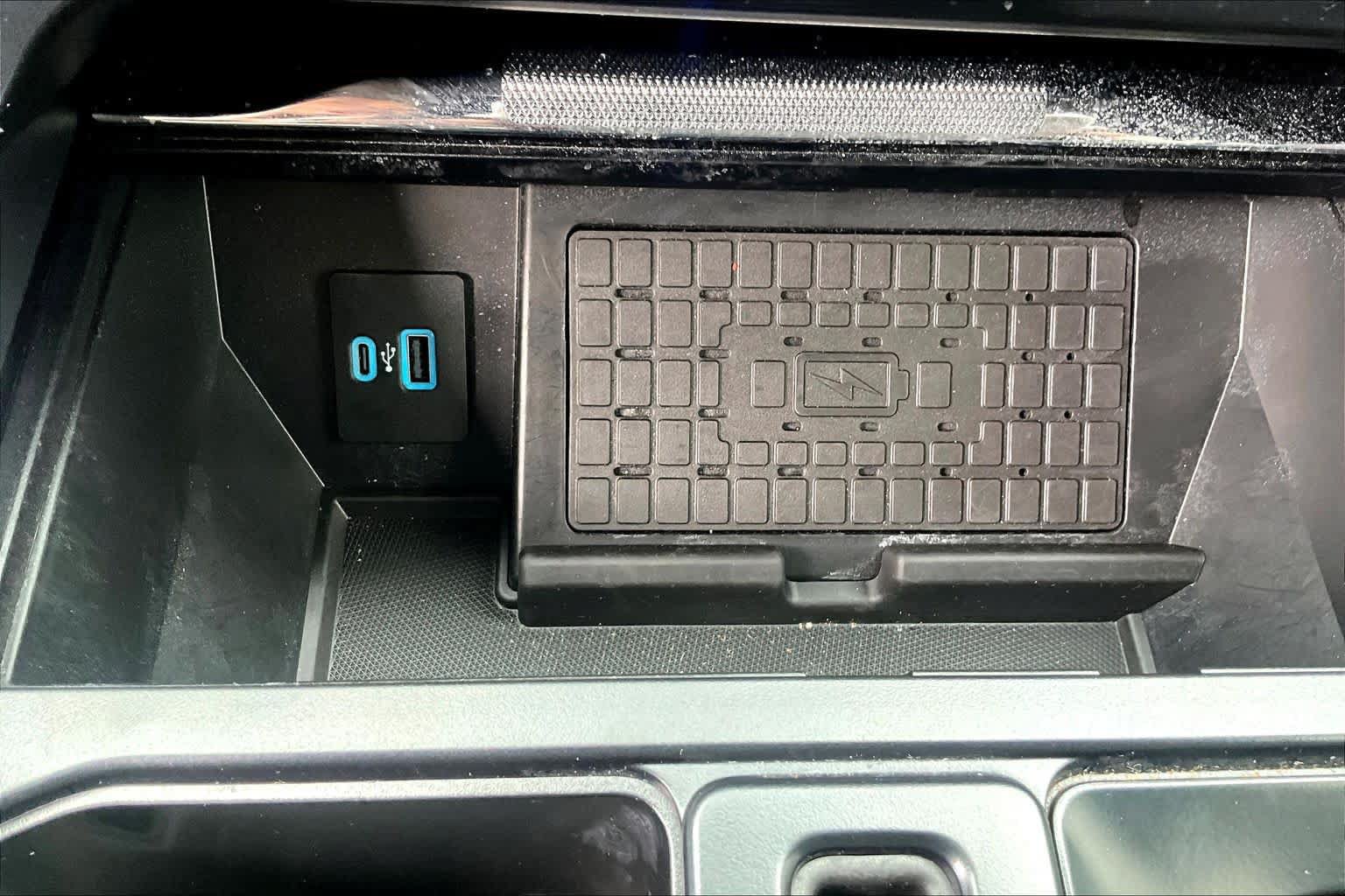 Used 2024 Ford F150 Raptor AWD/4WD image 32