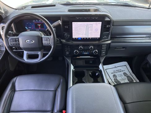 Used 2023 Ford F250 Lariat w/ Lariat Ultimate Package AWD/4WD image 12