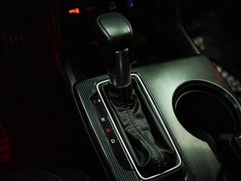 Used 2025 Honda Civic Sport image 18