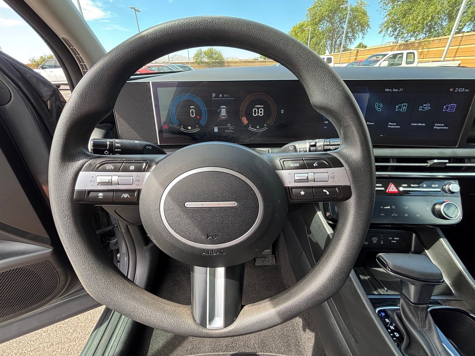 Used 2025 Hyundai Tucson SEL FWD image 12