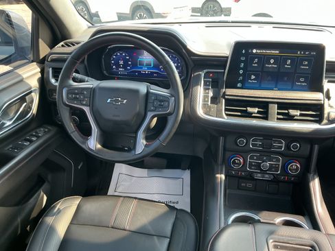 Certified 2024 Chevrolet Suburban RST w/ Luxury Package AWD/4WD image 6