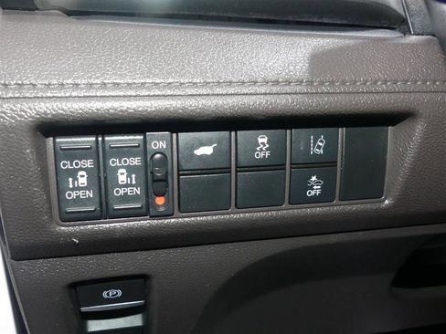 Used 2019 Honda Odyssey EX-L image 28