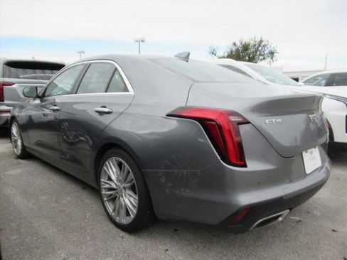 Used 2022 Cadillac CT4 Premium Luxury image 3