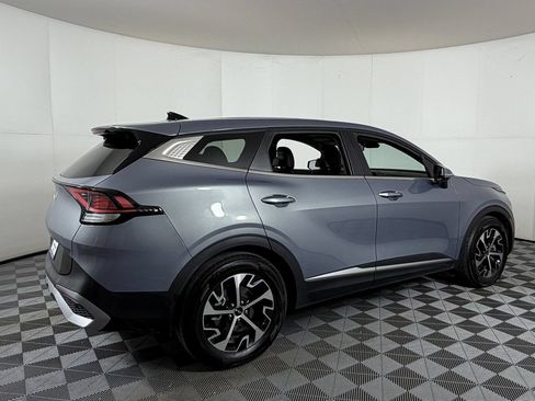 Used 2024 Kia Sportage EX FWD image 4