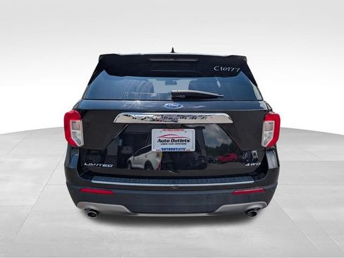 Used 2022 Ford Explorer Limited w/ Equipment Group 301A AWD/4WD image 6
