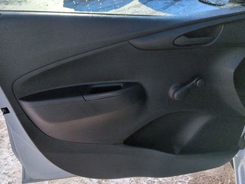 Used 2022 Chevrolet Spark LS image 22
