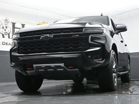 Used 2024 Chevrolet Suburban Z71 w/ Off-Road Capability Package AWD/4WD image 58