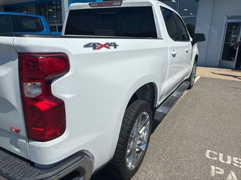 Used 2020 Chevrolet Silverado 1500 LT w/ All-Star Edition AWD/4WD image 4
