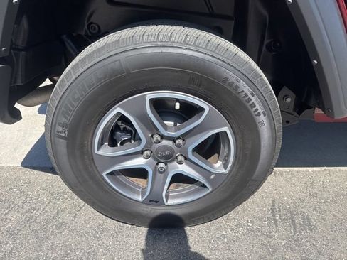 Used 2022 Jeep Wrangler Unlimited Sport AWD/4WD image 31