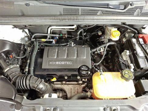 Used 2015 Chevrolet Trax LT w/ LT Plus Package image 28