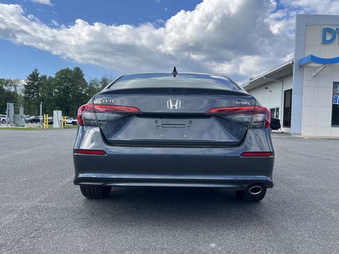 Certified 2024 Honda Civic Sport image 6