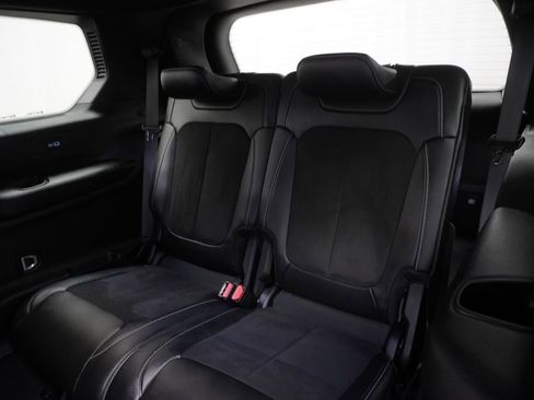 Used 2023 Jeep Grand Cherokee L Altitude image 21