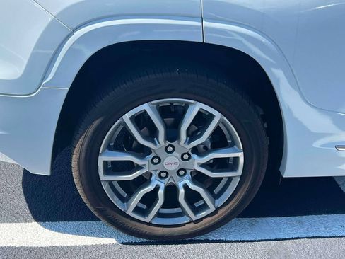 Used 2022 GMC Terrain Denali w/ Denali Premium Package AWD/4WD image 10
