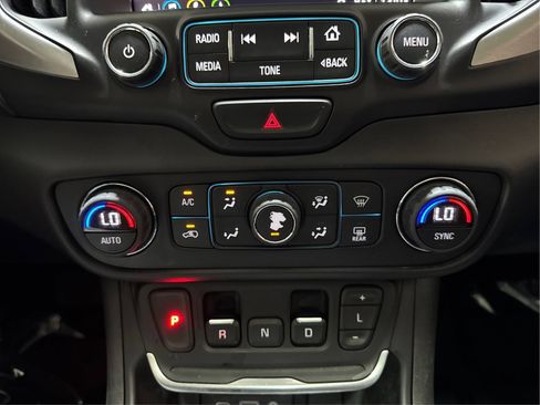 Used 2018 GMC Terrain SLT w/ Preferred Package AWD/4WD image 28