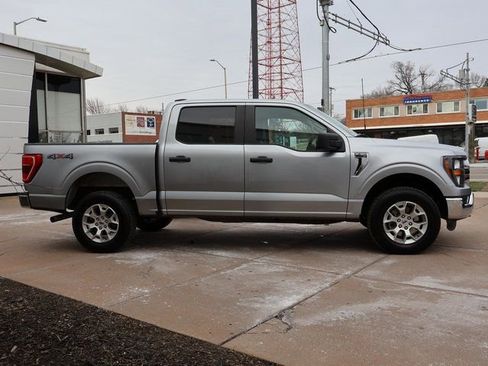 Used 2023 Ford F150 XLT AWD/4WD image 7