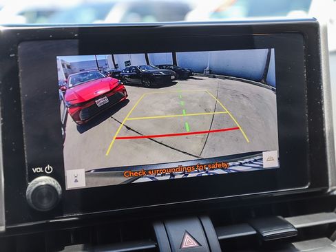 Certified 2025 Toyota RAV4 XLE w/ Convenience Package FWD image 24