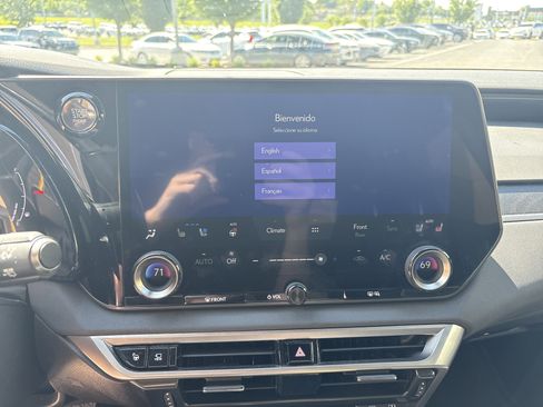 Used 2023 Lexus RX 350 Premium Plus w/ Cold Area Package AWD/4WD image 23