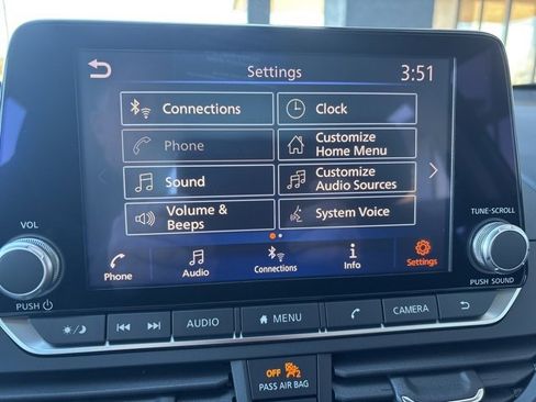 Used 2023 Nissan Altima 2.5 SV image 12