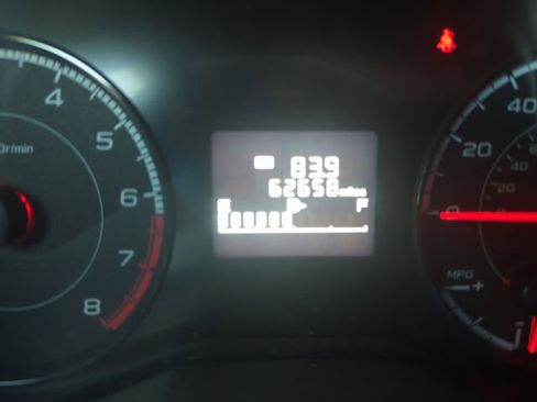 Used 2021 Subaru Crosstrek 2.0i AWD/4WD image 22