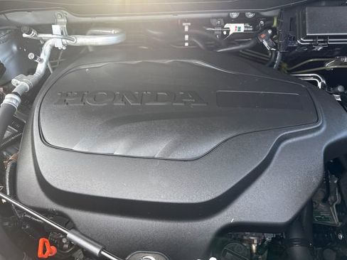 Certified 2023 Honda Passport TrailSport image 43