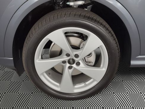 New 2026 Audi Q5 Premium Plus image 12