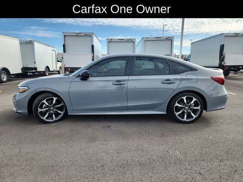 Used 2025 Honda Civic Sport Touring image 4