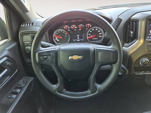 Used 2024 Chevrolet Silverado 1500 Custom image 13