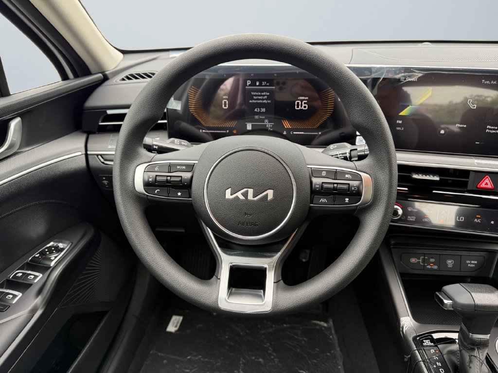 New 2026 Kia K5 LXS FWD image 12
