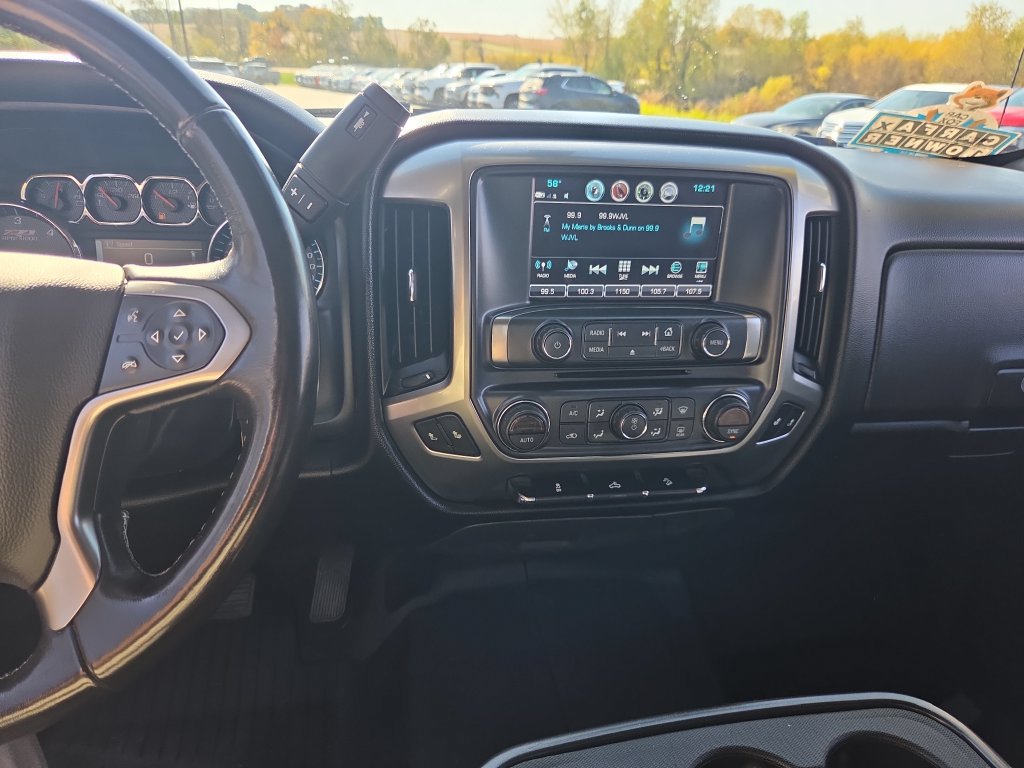 Certified 2018 Chevrolet Silverado 1500 LT w/ All Star Edition AWD/4WD image 17