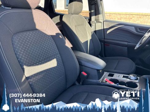 Used 2024 Ford Escape Active w/ Tech Pack #1 AWD/4WD image 14