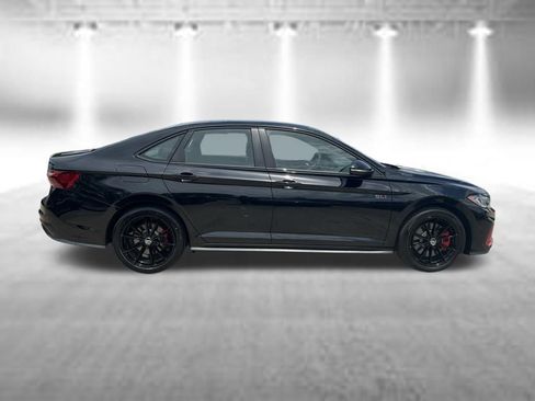 Certified 2025 Volkswagen Jetta GLI Autobahn w/ GLI Black Package FWD image 6