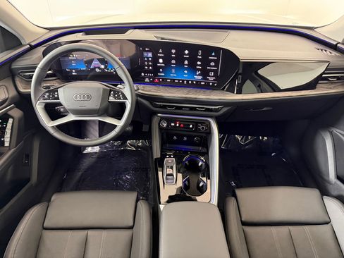 New 2025 Audi Q5 Premium Plus image 16