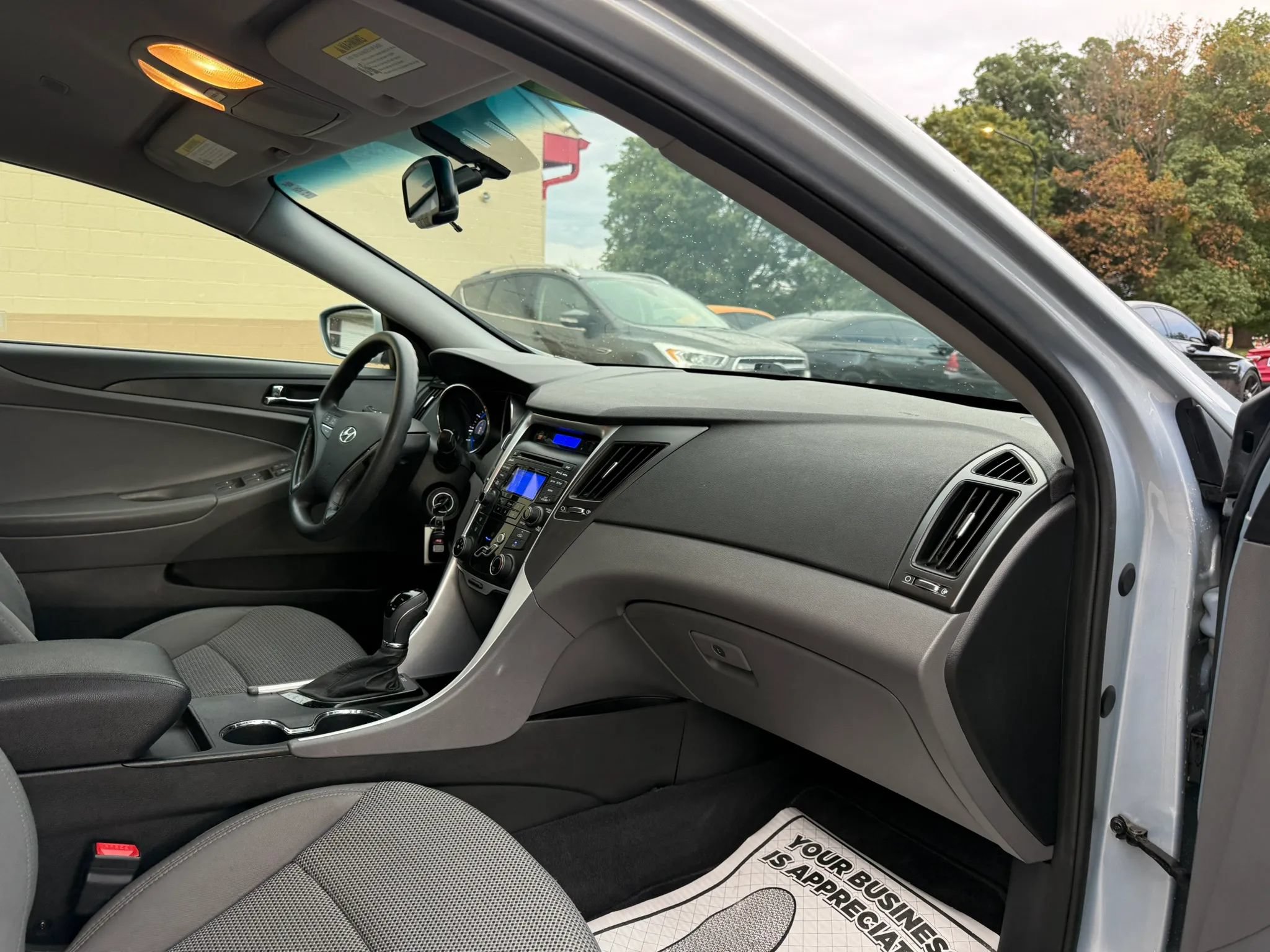 Used 2012 Hyundai Sonata GLS w/ Popular Equipment Pkg FWD image 19