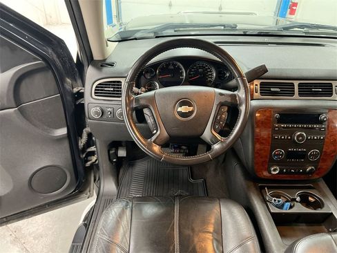 Used 2009 Chevrolet Silverado 1500 LTZ w/ Safety Package image 18