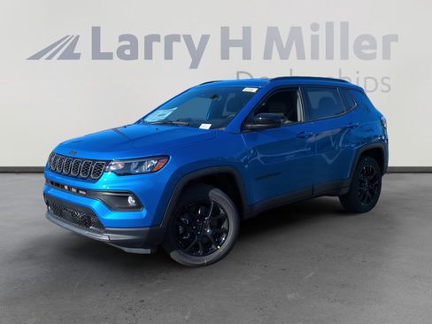 New 2026 Jeep Compass Latitude image 1