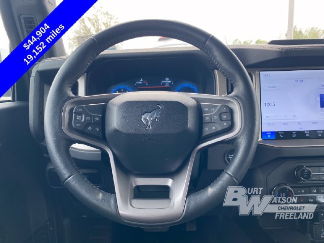 Used 2025 Ford Bronco Outer Banks AWD/4WD image 25