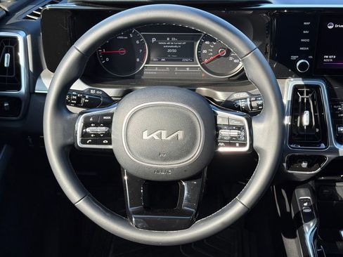Certified 2022 Kia Sorento SX AWD/4WD image 31