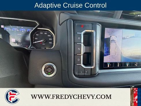 Used 2021 GMC Yukon Denali w/ Denali Premium Package image 21