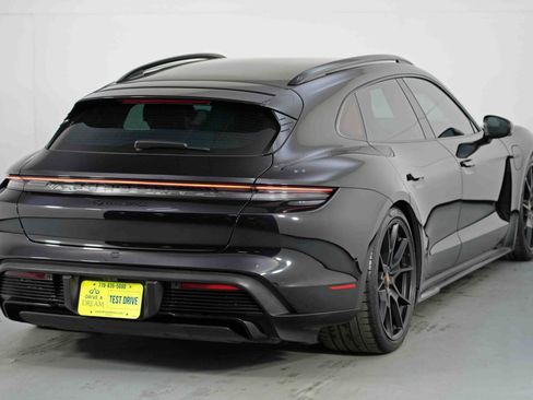 Used 2023 Porsche Taycan GTS image 53