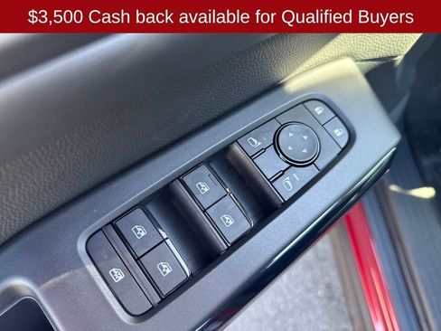 New 2026 Nissan Pathfinder SV image 12