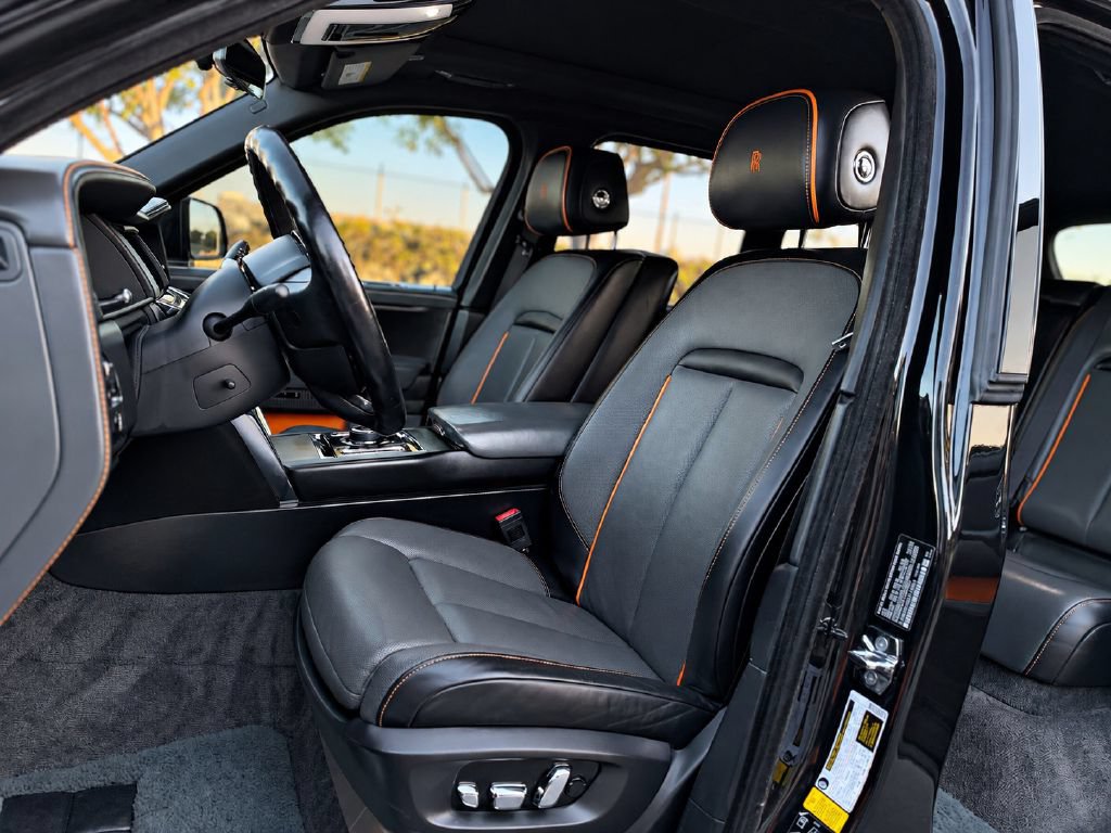Used 2019 Rolls-Royce Cullinan AWD/4WD image 14