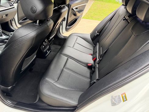 Used 2018 BMW 330i Sedan w/ Convenience Package RWD image 36