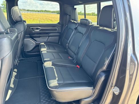 Used 2025 RAM 1500 Laramie AWD/4WD image 23